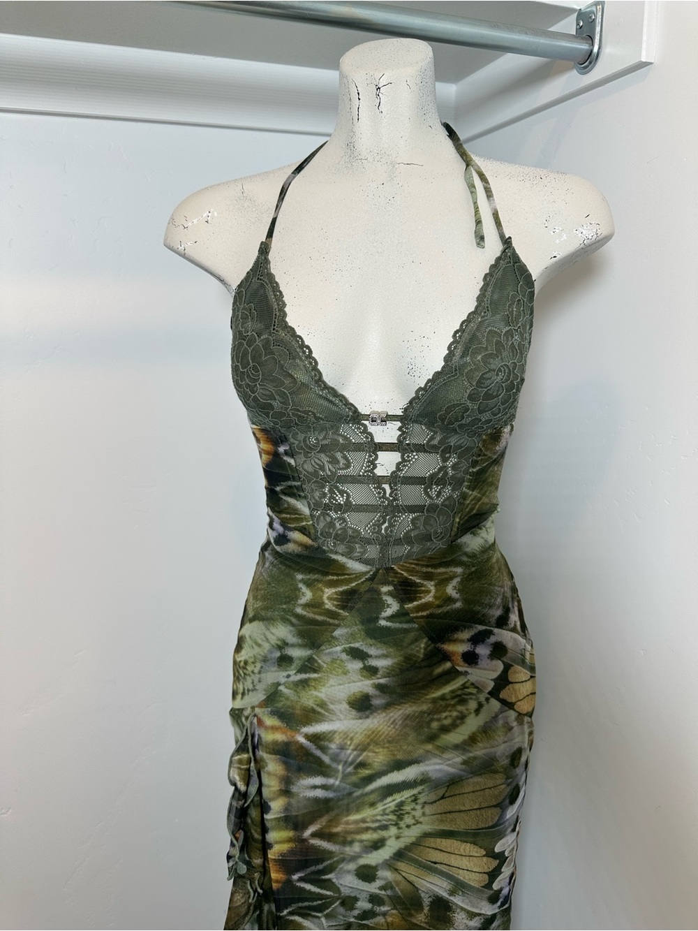 New Maxi Slip Dress with Lace Bodic e in Olive Green Size Small - Picture 5 of 9